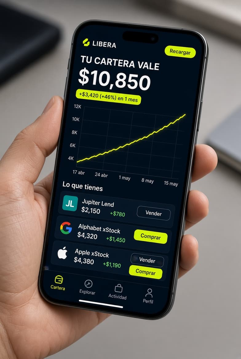 La app de Libera en un teléfono, mostrando el valor de una cartera y sus posiciones.